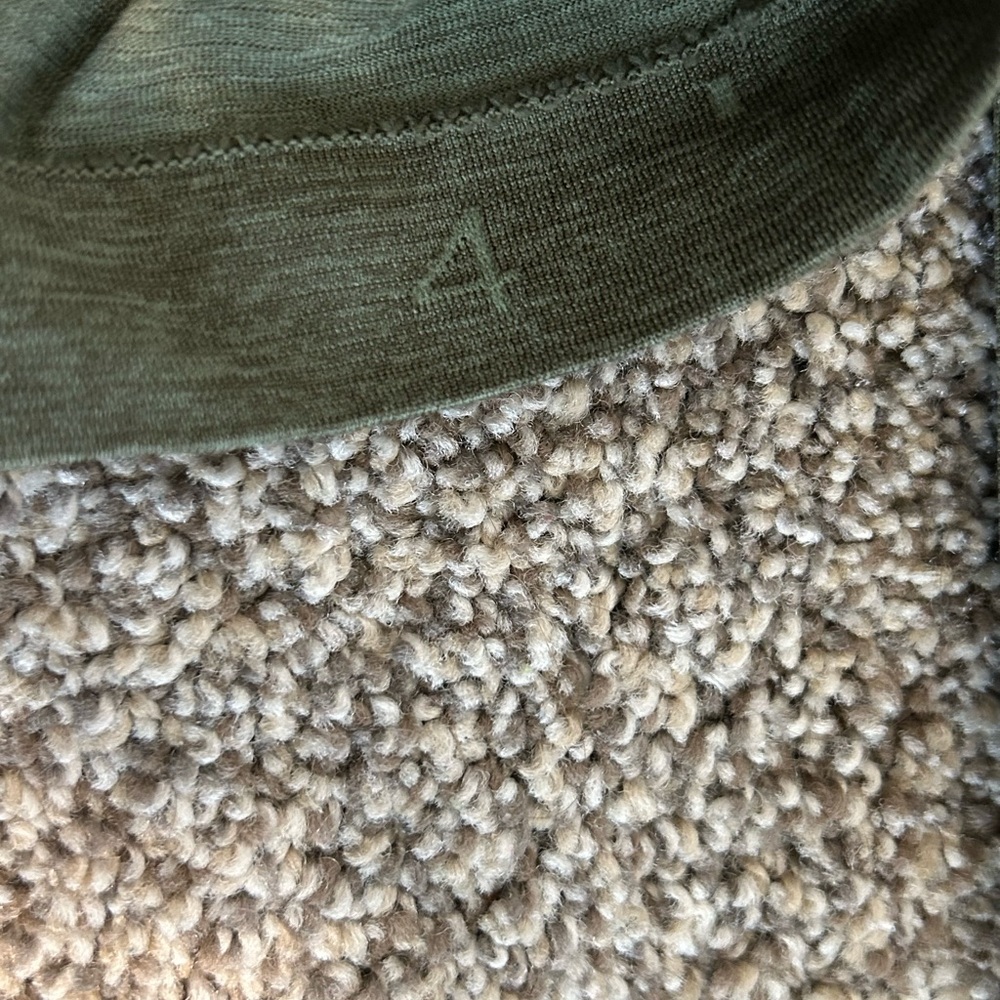 Lululemon Swiftly Tech Long Sleeve - Picture 5 of 6